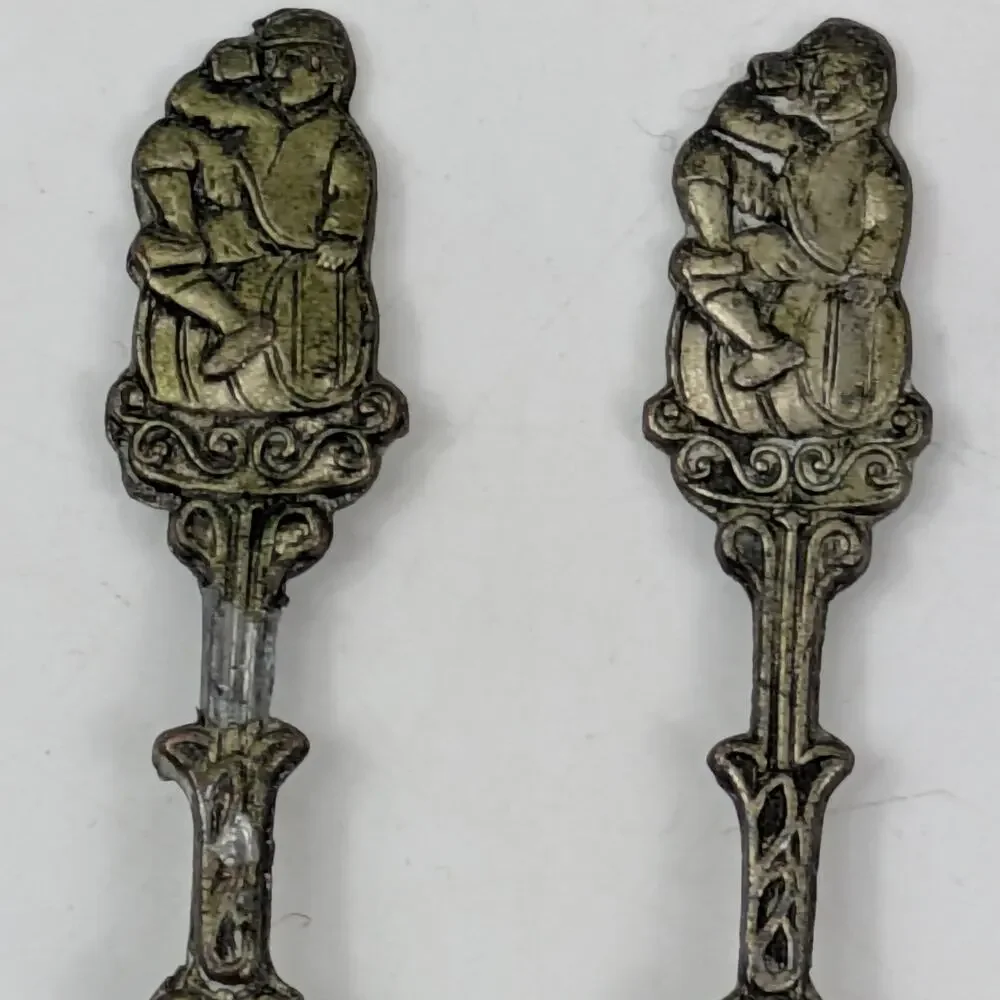 Unbranded vintage spoon